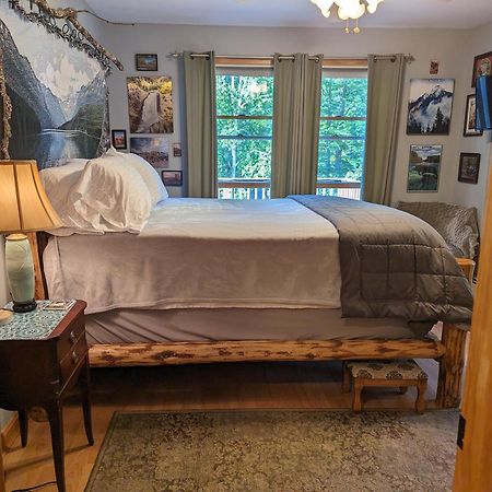 Pond Memories - National Parks Suite - Paddling Included! Surry Exterior foto