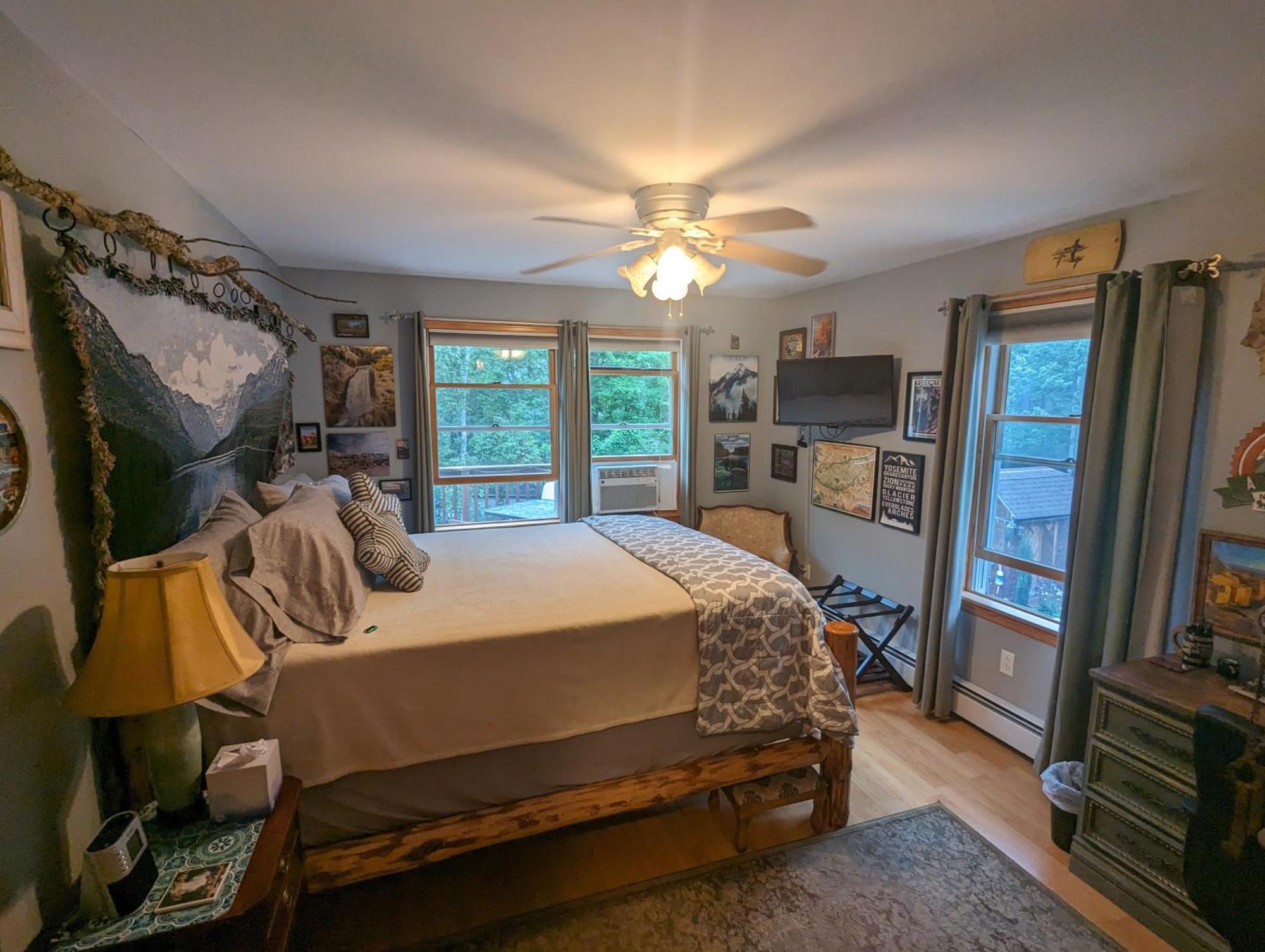 Pond Memories - National Parks Suite - Paddling Included! Surry Exterior foto